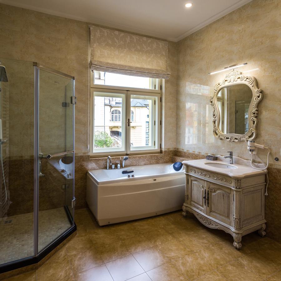 Karlsbad Prestige Leilighet Eksteriør bilde