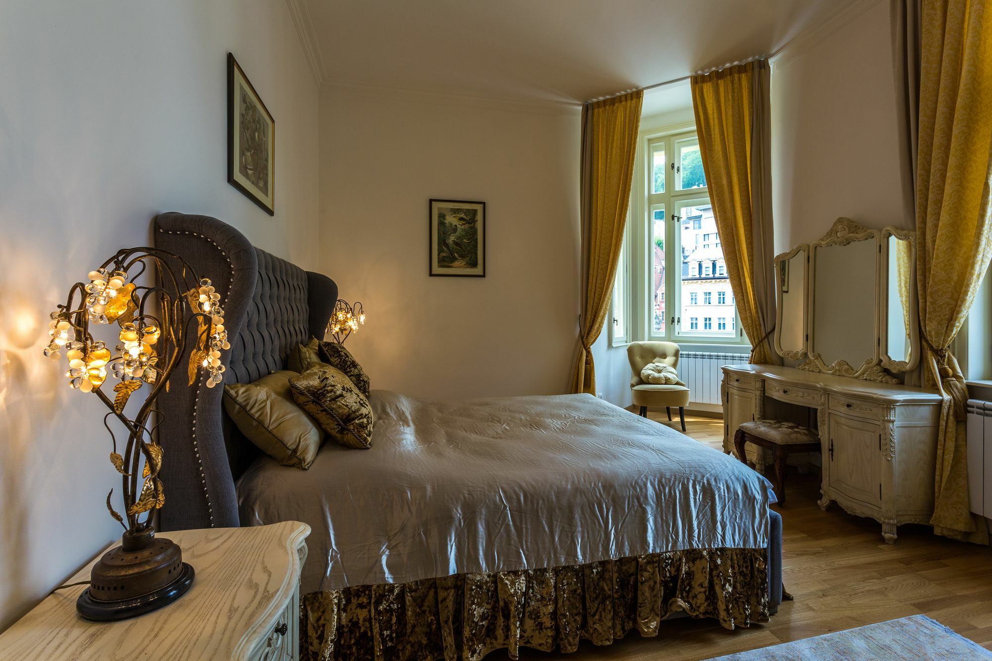 Karlsbad Prestige Leilighet Eksteriør bilde