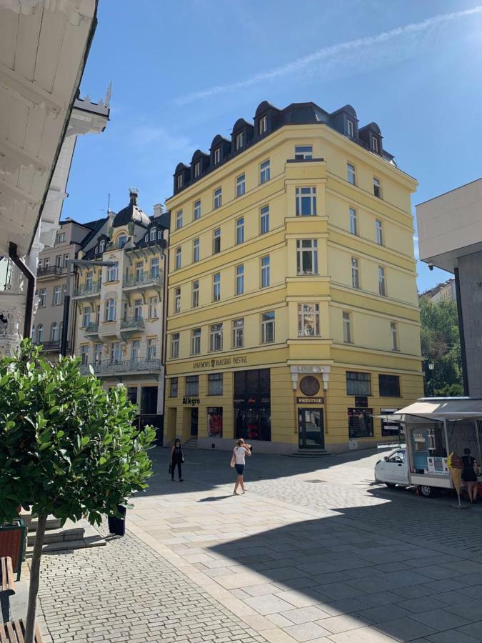 Karlsbad Prestige Leilighet Eksteriør bilde